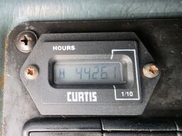 MULTICAR M 30 Kipper 4x4 10x Hydr.vorne/Platte vor/Klima