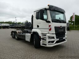MAN 26.440,6x2-4, 3-achs Meiller Hakengerät