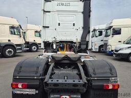 Mercedes-Benz Actros 1845