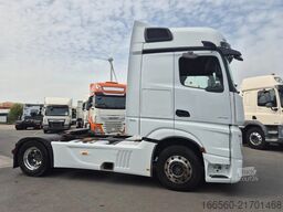 Mercedes-Benz Actros 1845