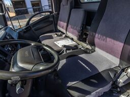 ISUZU NPR 75