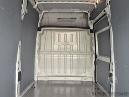 Peugeot Boxer 35 KW L4H3 BHDi 140