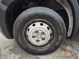 Peugeot Boxer 35 KW L4H3 BHDi 140