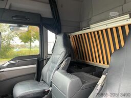 MAN TGS 26.360 / 6X2 / 186.000 km Original / NL Tr...