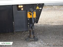 SCHMITZ CARGOBULL SKO FP 60 ThermoKing SLXi 300