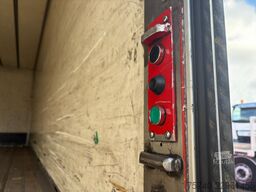 DAF CF 230 + DHOLLANDIA LOADLIFT + 19 TON + BOX 7,4...