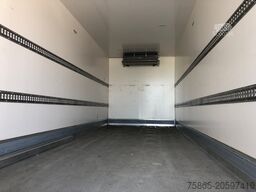 DAF CF 260 FA / Carrier Koeler / Chereau Frigo Box ...