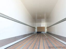 Wielton 3 Asser. Gesloten met Dhollandia klep 2500 kg L...