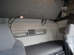 MAN TGX 18.510 E6 4×2 tractor unit & trailer