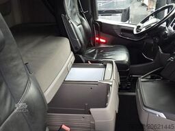 SCANIA R 450 A Highline/Ret./Hydr./Safety/Leder/Spoiler