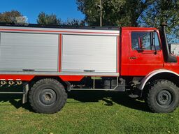 Mercedes-Benz Unimog 1300L