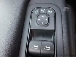 Mercedes-Benz Sprinter 317 Koel/Vries L2/H2 220 Volt stekker