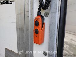 DAF LF 210 4X2 12tonner NL-Truck 1500kg Ladebordwan...