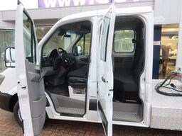 Mercedes-Benz 519 CDI V6 Motor 519 CDI V6 Motor + B.E Trailer