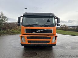 Volvo *RHD* FM-370 6x2R Kehrichtwagen