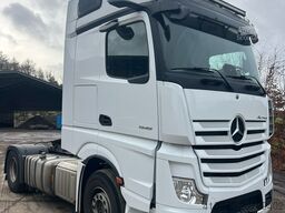 Mercedes-Benz Actros 1848