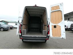 MERCEDES-BENZ Sprinter 317 CDI L2H2 Klima Navi 9G-Tronik CAM