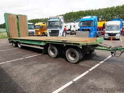 Nooteboom 4 axle semi low loader