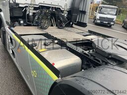 Mercedes-Benz Actros 1848 LS GigaSpace DriverExtent Retarder LED