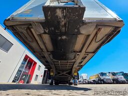 SCHMITZ CARGOBULL SCS 24/L - 13.62 M B  / Hubdach / Liftachse
