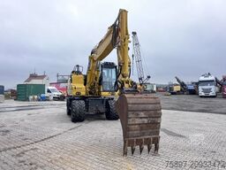 KOMATSU PW 160-11 Straßenzulassung + Anhängerkupplung