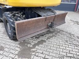 KOMATSU PW 160-11 Straßenzulassung + Anhängerkupplung