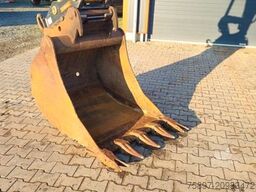 KOMATSU PW 160-11 Straßenzulassung + Anhängerkupplung
