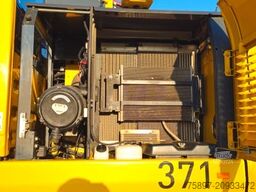 KOMATSU PW 160-11 Straßenzulassung + Anhängerkupplung