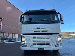 Volvo FM460  HMF 2120 4330kg 10.2m K3 Funk Lift Lenk