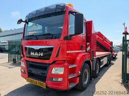 MAN TGS 37.440 8X4 + CRANE FASSI F820 (6x) - *265.0...