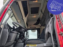 Mercedes-Benz Actros 2548