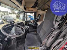 Mercedes-Benz Actros 2548