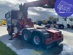 MAN TGX 33.640 + PALFINGER EPSILON CRANE S300L83