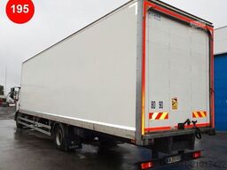 RENAULT D 14 SLEEPER CAB