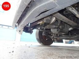 RENAULT D 14 SLEEPER CAB