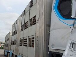  IRMA livestock trailer