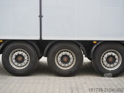 Schwarzmüller Walking floor semi-trailer / 2022