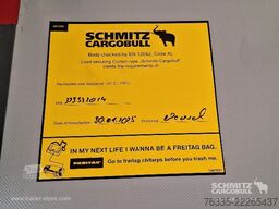 Schmitz Cargobull Curtainsider Mega
