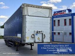 Schmitz Cargobull Curtainsider Mega