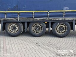 Schmitz Cargobull Curtainsider Mega