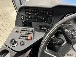 MERCEDES-BENZ 580  Travego 17 RHD-L