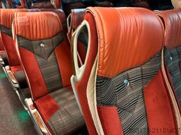 MERCEDES-BENZ 580  Travego 17 RHD-L