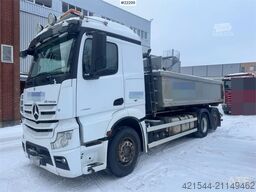 Mercedes-Benz Actros 2551