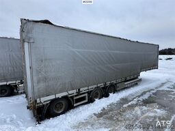 Tyllis Jumbo curtain side semi-trailer