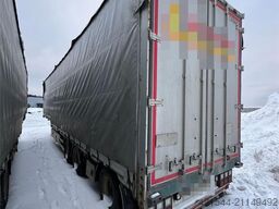Tyllis Jumbo curtain side semi-trailer
