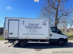 Iveco Daily 70C18 – 8-pallet box truck with 2 sets of ti