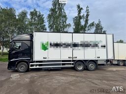 Iveco S-WAY 460 6x2 Box Truck with Full Side Opening – C