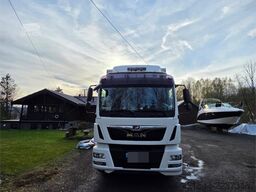 MAN TGM 15.250 Box Truck with Refrigeration/Freezer Un