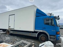 Mercedes-Benz 1523
