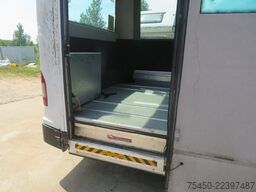 Mercedes-Benz 0813 VARIO